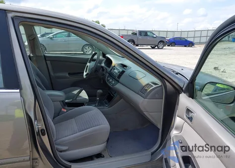 2006 Toyota Camry Std from USA, damaged, VIN 4T1BE32K26U748739